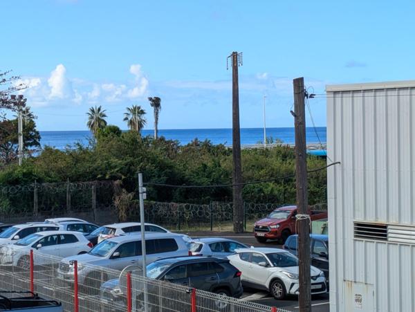 VENDRE – Local commercial 94 m² – Baillif, Guadeloupe – 150 000 €