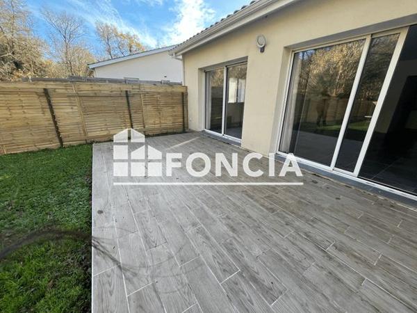 Location Maison 4 pièces 99.95 m² - 108 BIS ROUTE DE L'ENTRE DEUX MERS Lignan De Bordeaux 33360