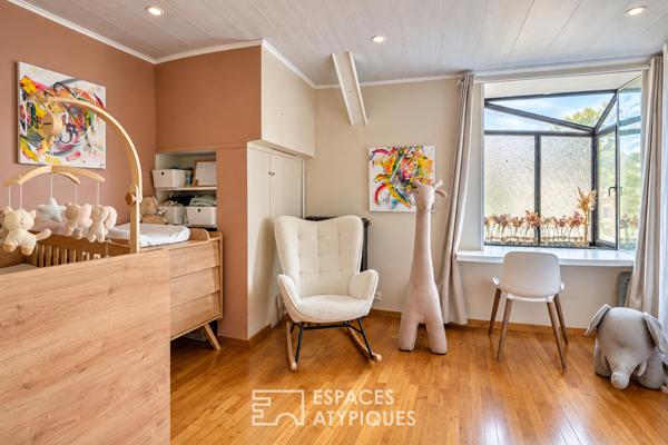 Ancien chai réhabilité en loft avec terrasse tropézienne