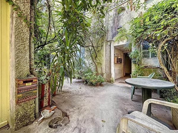 Nantes Centre Ville - Cathédrale - T1bis et cave