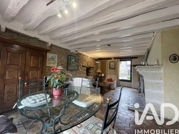 Maison à vendre 6 pièces 172 m² Vert-Saint-Denis