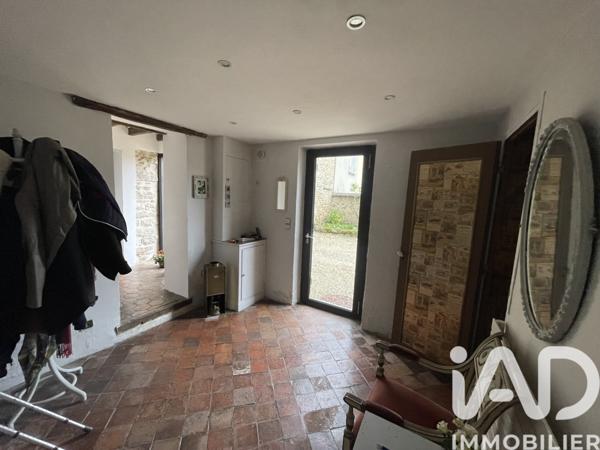 Maison à vendre 6 pièces 172 m² Vert-Saint-Denis
