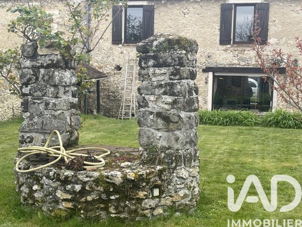 Maison à vendre 6 pièces 172 m² Vert-Saint-Denis