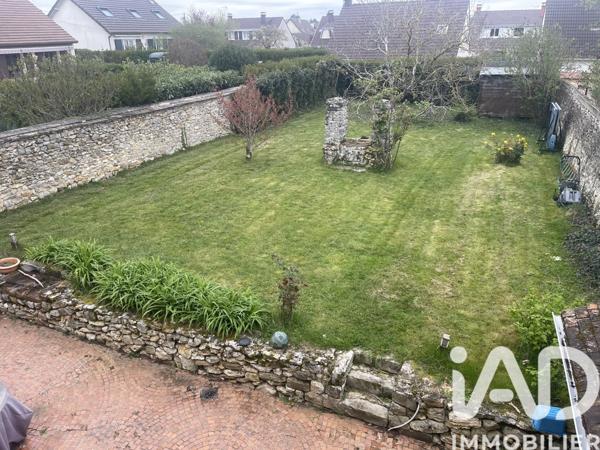 Maison à vendre 6 pièces 172 m² Vert-Saint-Denis