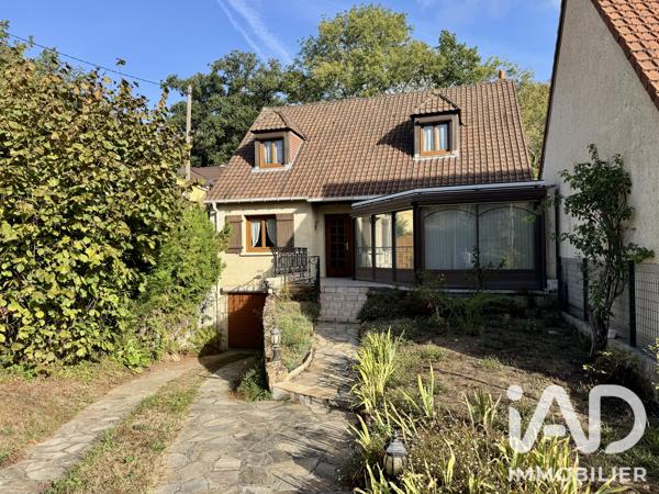 Maison à vendre 6 pièces 118 m² Gometz-le-Châtel