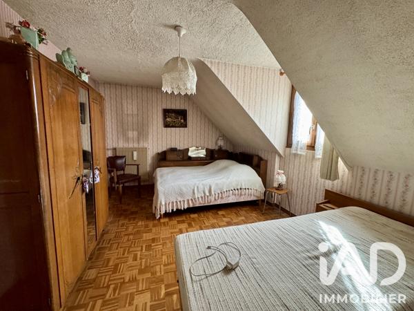 Maison à vendre 6 pièces 118 m² Gometz-le-Châtel