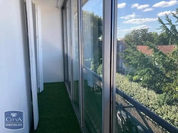 Appartement à louer 3 pièces 58m² Villeneuve-sur-Lot (47300)