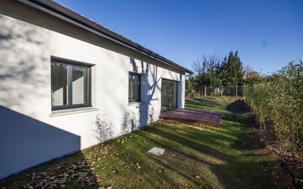 Maison à vendre    4 pièces •  Tosse