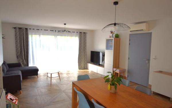 Maison à vendre    4 pièces •  Tosse