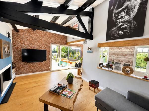 Vente maison Le Perrier : 574 900 € - AJP Immobilier Saint-Jean-de-Monts
