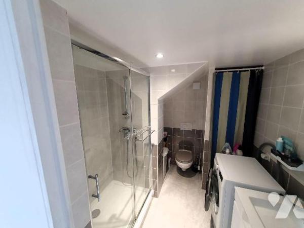 Maison à Vendre à Dordives (45680) en Loiret (45)

Cette maison d'environ 125 m² est située s...