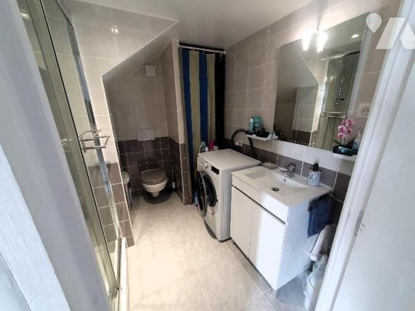 Maison à Vendre à Dordives (45680) en Loiret (45)

Cette maison d'environ 125 m² est située s...