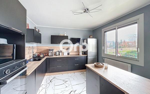 Maison à vendre    4 pièces • 102 m2 Sainte-Florine