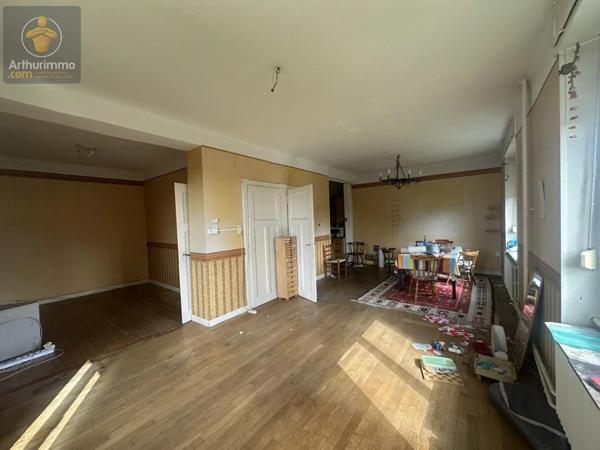 Vente                                                      Maison
                        
                     8 pièces                      150 m2                     à Longeville-Lès-Metz