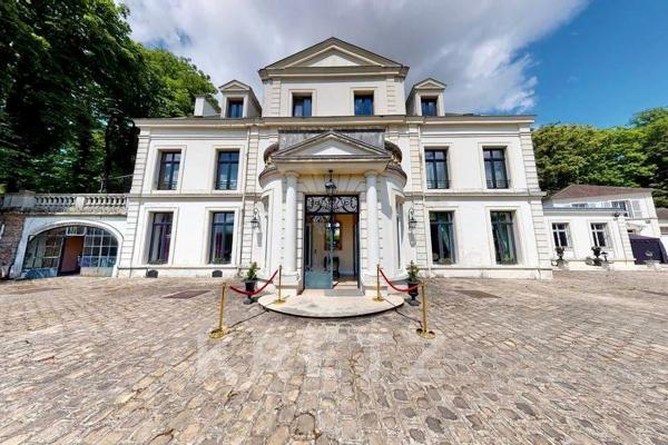 Château du XIXᵉ siècle – Val-d’Oise, à seulement 25 km de Paris