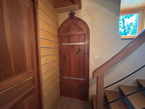 Proche Montcuq: Maison 18e Siècle avec 8,5ha Saint pantaleon