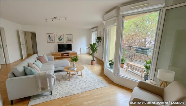 Appartement 5 pièces, 114 m2 avec parking en plein coeur de Garche village Garches