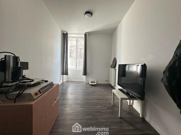 Immeuble 341 m² à Laon 02000
