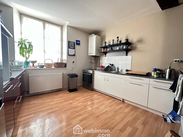 Immeuble 341 m² à Laon 02000
