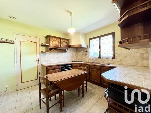 Maison 4 pièces de 105 m² à Saint-Jacques-de-la-Lande (35136)