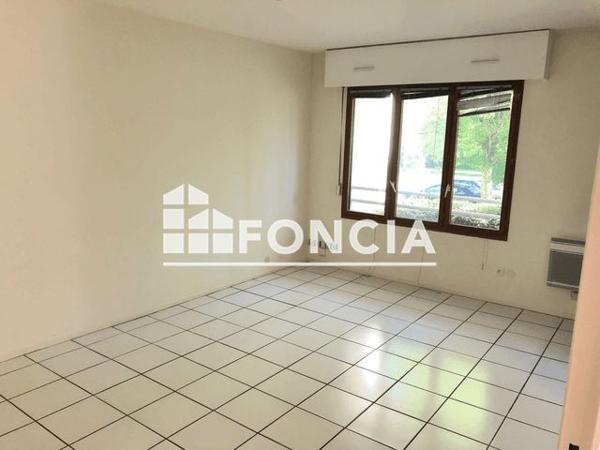 Location Appartement 2 pièces 42.2 m² - RUE DES POTIERS Villers Les Nancy 54600