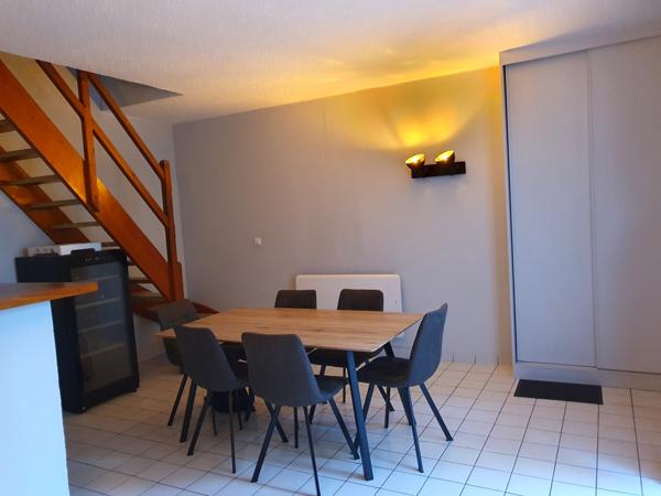 Maison  3 pièce(s)  2 chambre(s)  60 m²