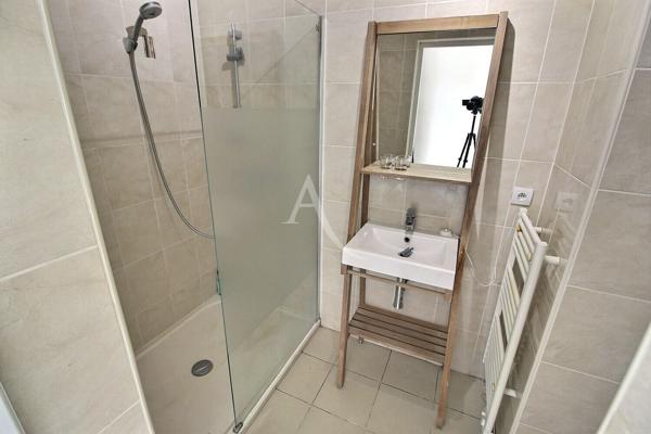 Villa 4 pièce(s) 150 m2