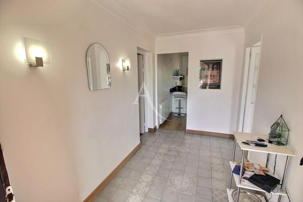 Villa 4 pièce(s) 150 m2