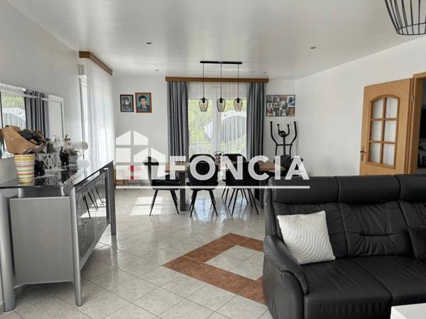 À vendre Maison 7 pièces 123 m² - Valmont 57730