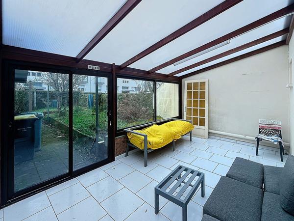 A VENDRE Maison spacieuse à vendre à Angers - Idéale pour investisseurs !