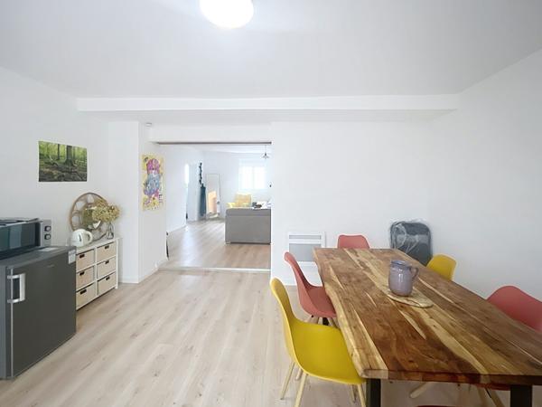 A VENDRE Maison spacieuse à vendre à Angers - Idéale pour investisseurs !