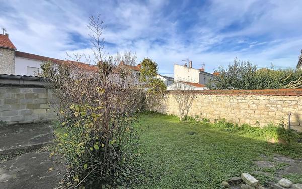Maison à vendre    3 pièces •  La Rochelle