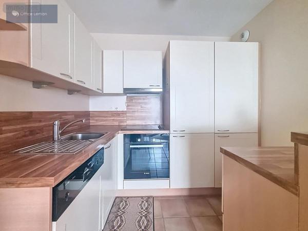 Appartement à vendre à Challex dans l'Ain (01630), ref : 01047-757