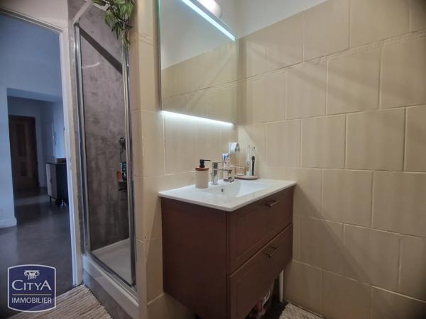 Appartement à vendre 2 pièces 47m² Sorgues (84700)