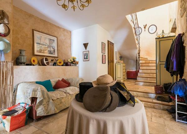 Maison à vendre    13 pièces •  Riez