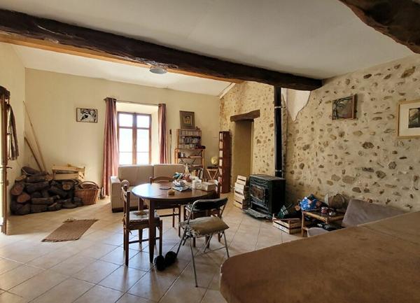 Maison à vendre    13 pièces •  Riez