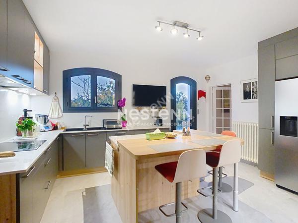 Maison Avrillé - Parc de la Haye - 4 chambres - jardin - piscine