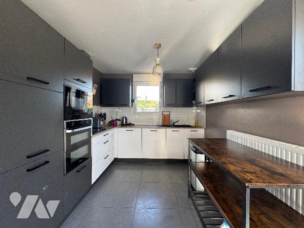 MAISON PLAIN-PIED AVEC JARDIN DE 637 M2