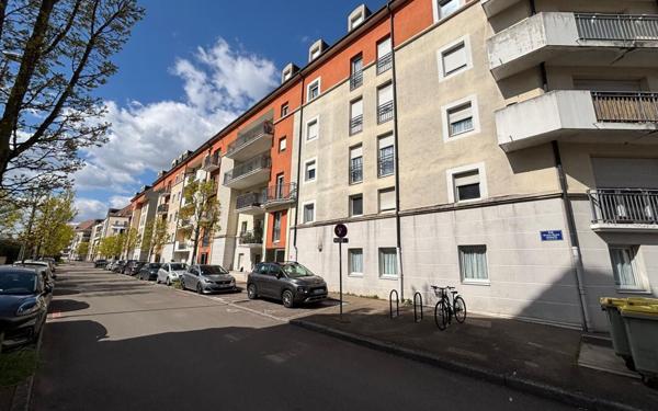 Appartement à vendre    4 pièces • 90,10 m2 Dijon