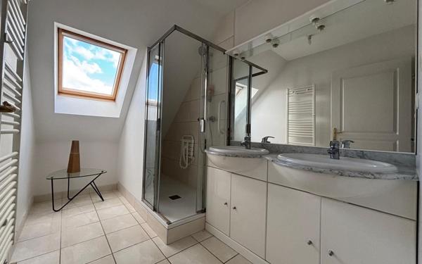 Appartement à vendre    4 pièces • 90,10 m2 Dijon