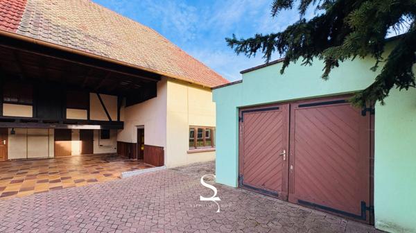 Maison alsacienne à rénover, 120 m² + dépendances, beau potentiel à OHLUNGEN