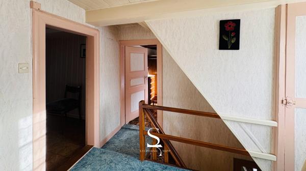 Maison alsacienne à rénover, 120 m² + dépendances, beau potentiel à OHLUNGEN