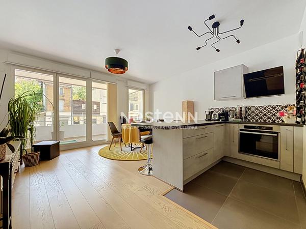 ISSY LES MOULINEAUX - Appartement traversant 4 pièces de 85,51m² avec terrasses dans un immeuble récent
