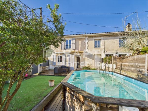 Charmante maison en pierre avec terrasse et piscine – Saint-Médard-en-Jalles