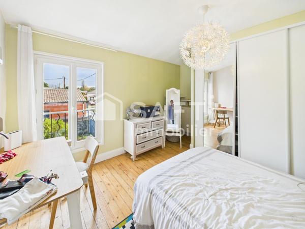 Charmante maison en pierre avec terrasse et piscine – Saint-Médard-en-Jalles