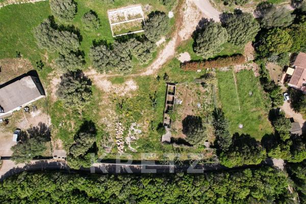 Terrain rare avec permis de construire purgé