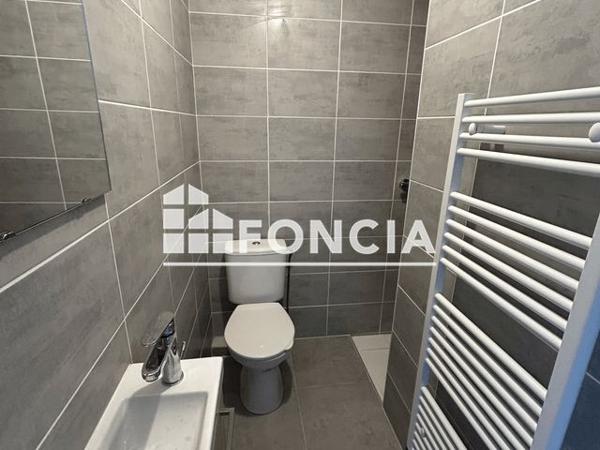 Location Studio 22.23 m² - 29 RUE BARNAVE Bourg-lès-valence 26500