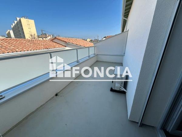 Location Studio 22.23 m² - 29 RUE BARNAVE Bourg-lès-valence 26500