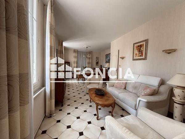 À vendre Maison 4 pièces 117 m² - Niort 79000