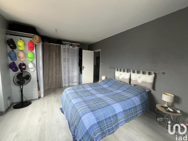 Maison 4 pièces de 139 m² à Brie (16590)